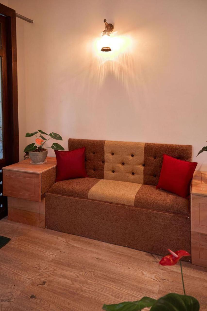 Green View Homestay 高尔 外观 照片